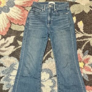 Loft petite medium wash skin flare jeans in size 00p